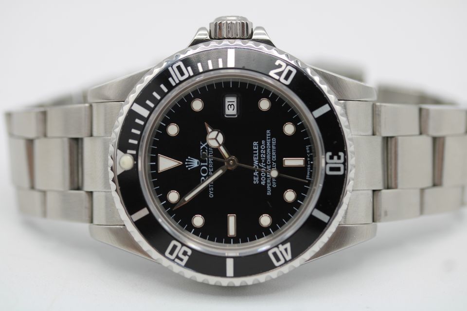 Rolex Sea-Dweller 16600 Image 6